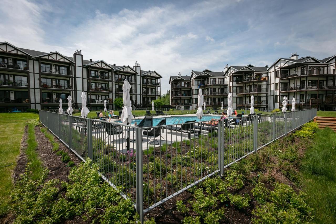 Apartamento Escapade Pinoteau Tremblant Getaway Mont-Tremblant Exterior foto